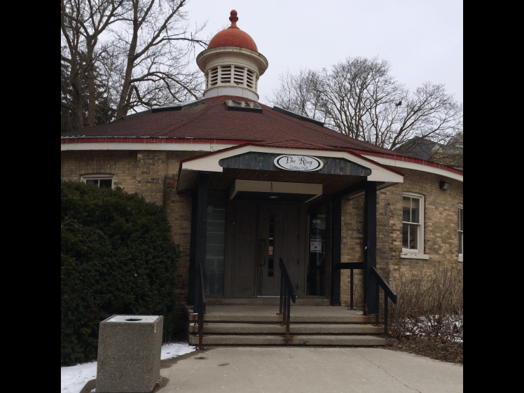 BBB0F328-A3B8-4D12-B9BB-9164EB40C011